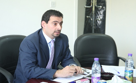 وزيرا العمل والصناعة يشاركان في احتفالات الاستقلال باربد