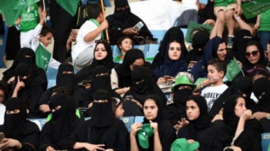 السماح للسعوديات بدخول الملاعب الرياضية "وفقا لضوابط خاصة" السماح للسعوديات بدخول الملاعب الرياضية "وفقا لضوابط خاصة"