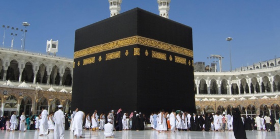 تعرف على أكبر معمرة تؤدي فريضة الحج هذا العام (صور)