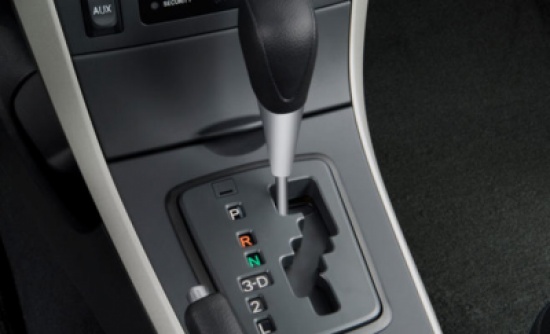 75 % من الأردنيين يفضلون قيادة سيارات "الأوتوماتيك"