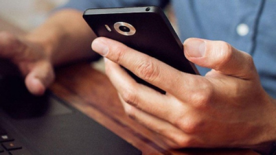 "مايكروسوفت" تطرح تحديثا جديدا لهواتف 950 و950 إكس إل
