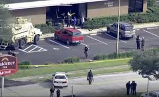 شاهد ..وسائل إعلام: قتلى إثر إطلاق نار بمصرف في ولاية فلوريدا