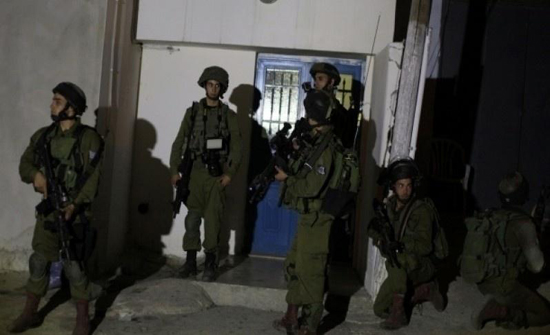 الاحتلال يقتحم مستشفى المقاصد في القدس الاحتلال يقتحم مستشفى المقاصد في القدس