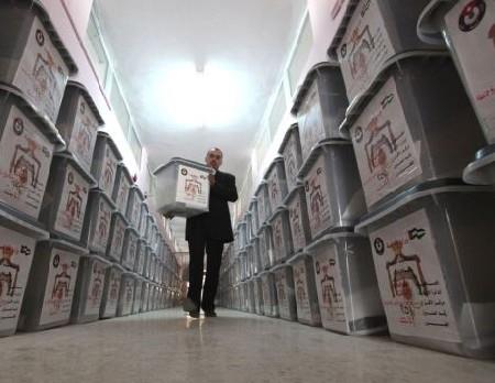سياسيون: مشروع قانون الانتخاب يفضي لتشكيل حكومات برلمانية وانتقادات لبعض بنوده سياسيون: مشروع قانون الانتخاب يفضي لتشكيل حكومات برلمانية وانتقادات لبعض بنوده