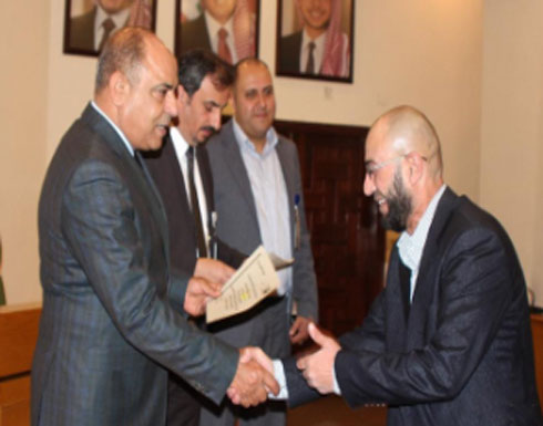 اللوزي : تطوير كفاءة العاملين والأداء الوظيفي بما ينعكس إيجابا على خدمة المواطنين