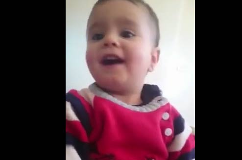 فيديو : غناء من نوع آخر