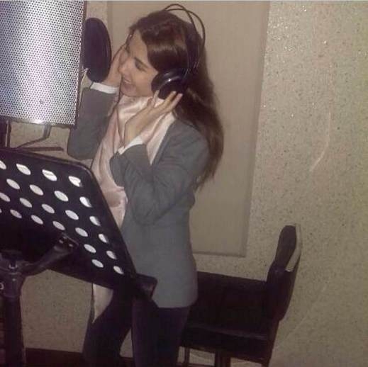 نانسي عجرم تنتهي من تسجيل أغنية لكأس العالم