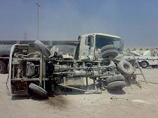 ثلاث إصابات إثر حادث تدهور شاحنة 