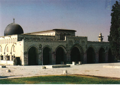 "اسرائيل" تحضر لحفل فني صاخب على أسوار المسجد الأقصى "اسرائيل" تحضر لحفل فني صاخب على أسوار المسجد الأقصى