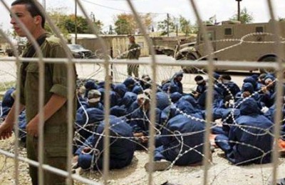 مسؤول فلسطيني: أسرى نفحة والنقب يعلنون إضرابا عن الطعام مسؤول فلسطيني: أسرى نفحة والنقب يعلنون إضرابا عن الطعام