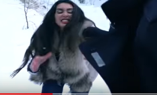 فيديو : ردة فعل ياسمين صبري بعد اكتشاف مقلب رامز جلال