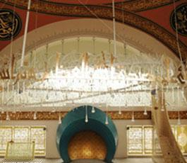 مصممة ملاهي ليلية وفنادق تصبح أول امرأة تصمم مسجداً بتركيا