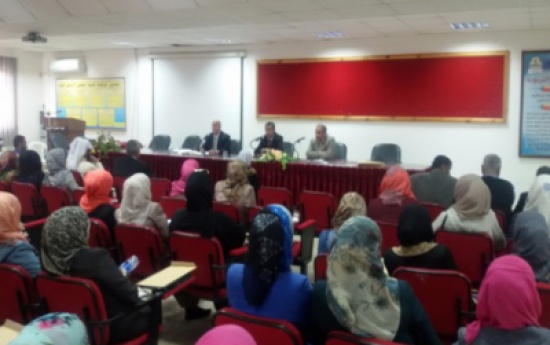 كلية العلوم التربوية في جامعة جرش تعقد اجتماعاً لطلبة التربية العملية الميدانية