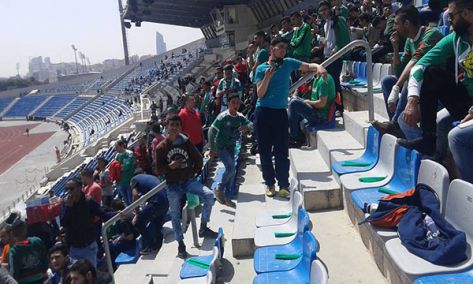 جماهيرالقمة الكروية بين الفيصلي والوحدات في ستاد عمان قبل القمة بساعات..صور