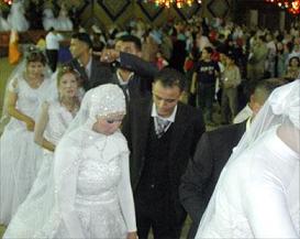 للمقبلين على الزواج.. لا تنسوا نصيبكم من أموال الزكاة