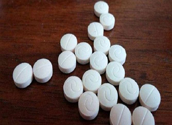 رسالة نصية أدخلت صاحبتها السجن 30 عاما