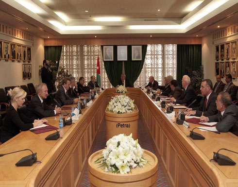 رئيس مجلس الاعيان يلتقي وفدا برلمانيا روسيا