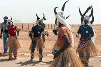 مهرجان إفريقي في الجزائر تعادل تكاليفه إنشاء 8 مصانع 