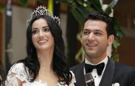 بعد زواجه.. مراد يلدريم للمرة الاولى يوجه رسالة باللغة العربية بعد زواجه.. مراد يلدريم للمرة الاولى يوجه رسالة باللغة العربية