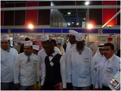 "طباخو" الملوك والرؤساء يكشفون اسرار متاعبهم ومعاناتهم مع زعمائهم 