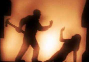 ثمانيني .. يقتل زوجته ويبلغ الشرطة