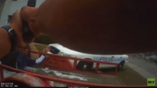 بالفيديو: مطاردة كادت أن تودي بحياة ضابط أمريكي