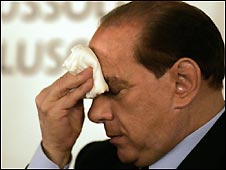 برلسكوني عرض على عاهرة مقعدا في البرلمان الايطالي