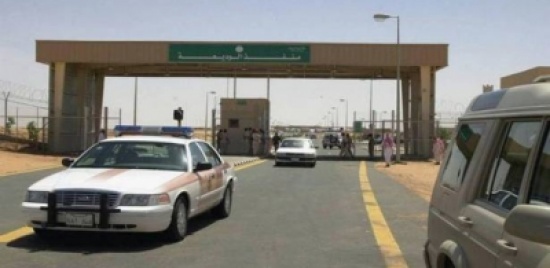 اليمن: المقاومة الشعبية تسيطر على معبر الوديعة الحدودي مع السعودية اليمن: المقاومة الشعبية تسيطر على معبر الوديعة الحدودي مع السعودية