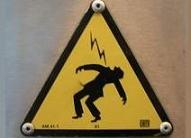 وفاة عامل واصابة خمسة اخرين بصعقة كهربائية في سوف