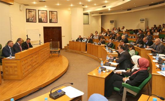 الشواربة : تطوير النقل والمرور أهم أولوياتنا