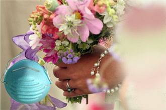 إنفلونزا الخنازير تفسد شهر عسل زوج سعودي في البحرين