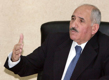 الذنيبات وهلسة يؤكدان انجاز اعمال الصيانة لمدرسة خالد باربد خلال آب المقبل