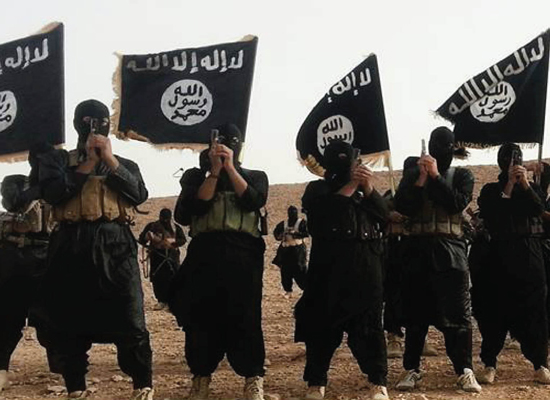 منشورات تحذر المدنيين بالموصل من الاقتراب من مقرات داعش الارهابي