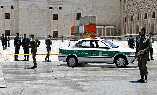 اعتقالات جديدة بإيران.. 12 متظاهراً متهمين بإثارة الشغب اعتقالات جديدة بإيران.. 12 متظاهراً متهمين بإثارة الشغب