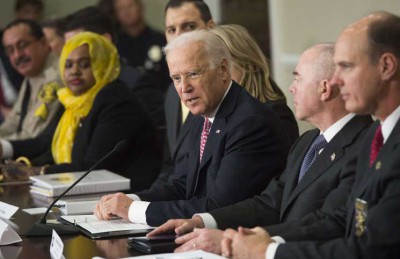 بايدن يفتتح قمة للبيت الأبيض بشأن التصدي لعنف المتطرفين