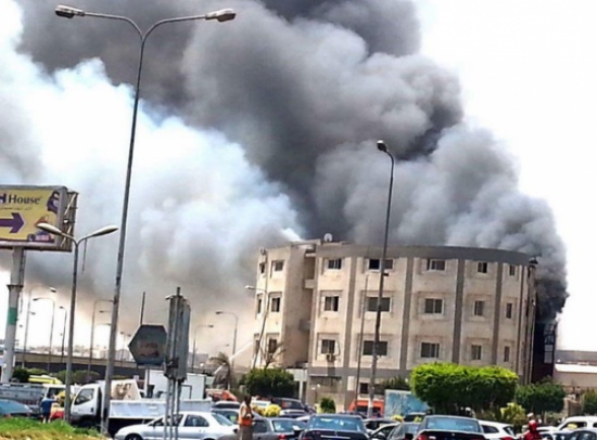 مصر : اكثر من 35 قتيلا وجريحا بحريق في مصنع اثاث مصر : اكثر من 35 قتيلا وجريحا بحريق في مصنع اثاث