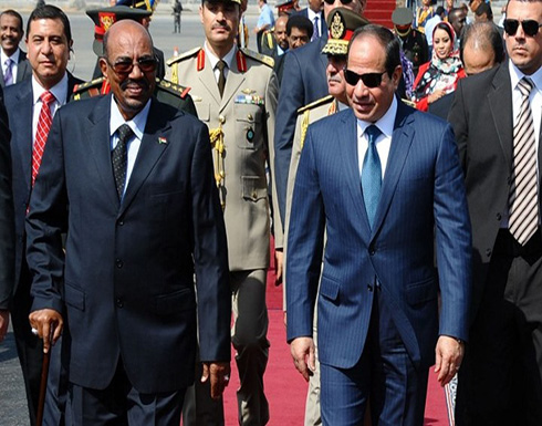 شكوى مصرية من "عجرفة" سودانية.. و"حرب منع الدخول" تشتعل شكوى مصرية من "عجرفة" سودانية.. و"حرب منع الدخول" تشتعل