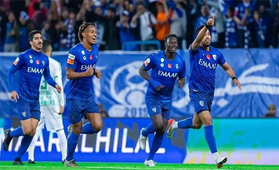 الهلال يحسم الكلاسيكو بثلاثية في أهلي جدة الهلال يحسم الكلاسيكو بثلاثية في أهلي جدة