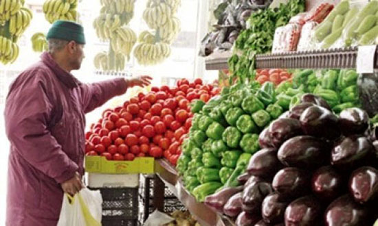 "الزراعة" تؤكد توفر جميع اصناف الخضار والفواكه بالاسواق خلال رمضان "الزراعة" تؤكد توفر جميع اصناف الخضار والفواكه بالاسواق خلال رمضان