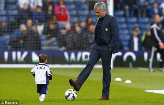 صور وفيديو: ويست بروميتش ألبيون يفاجىء تشيلسي بثلاثية دون رد