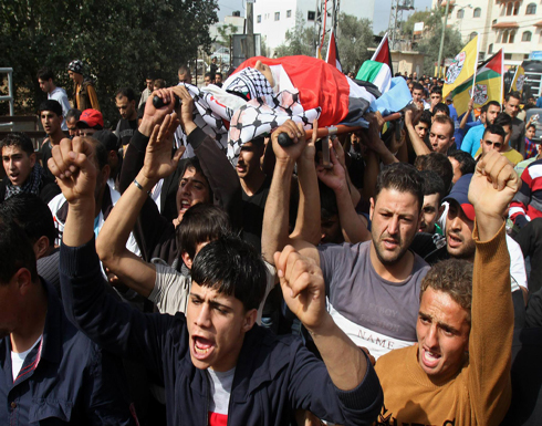 استشهاد مواطن فلسطيني برصاص الاحتلال وسط قطاع غزة استشهاد مواطن فلسطيني برصاص الاحتلال وسط قطاع غزة