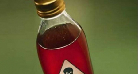 زوجة أرادت أن تقتل حماتها بواسطة السم .. فحدثت لها مفاجأة !!