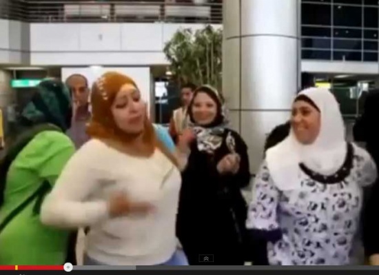 لما البنت ترقص هندي