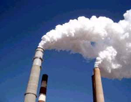 مناقشة الآثار البيئية للمصانع على التجمعات السكانية في العاصمة