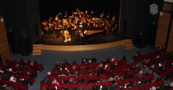 أبوغزاله تنظم حفلا موسيقيا للأوركسترا الوطنية وأكاديمية سافونلينا الفنلندية