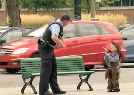 الشرطي والولد