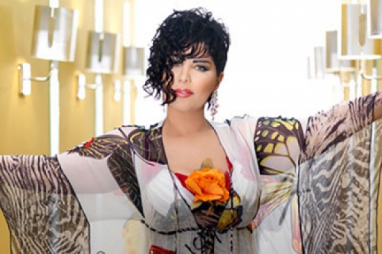 صورة: شمس الكويتية تستفز زوجها ويحذفها من الواتس آب