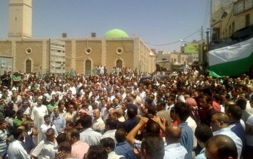 الكرك : 4 وقفات احتجاجية تطالب بالاصلاح