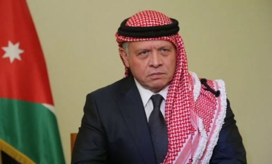 الملك يعزي أمير قطر بوفاة سمو الشيخ خليفة بن حمد آل ثاني الملك يعزي أمير قطر بوفاة سمو الشيخ خليفة بن حمد آل ثاني