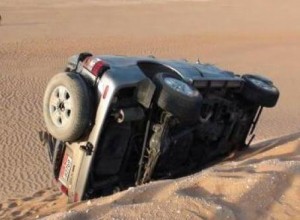 " 5 " إصابات إثر حادث تدهور على طريق الحسا الصحراوي ( أسماء ) " 5 " إصابات إثر حادث تدهور على طريق الحسا الصحراوي ( أسماء )